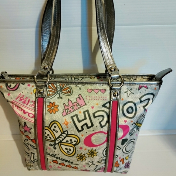VINTAGE COACH Bandana Graffiti Butterfly Shoulder Tote Bag & Matching Wristlet - Picture 9 of 16